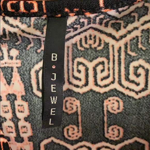 Floral Mini Romper - Picture 3 of 3